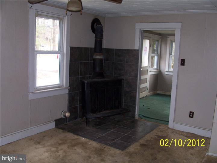 219 Cedarbrook Road Sicklerville, NJ 08081 - Photo 7 of 12