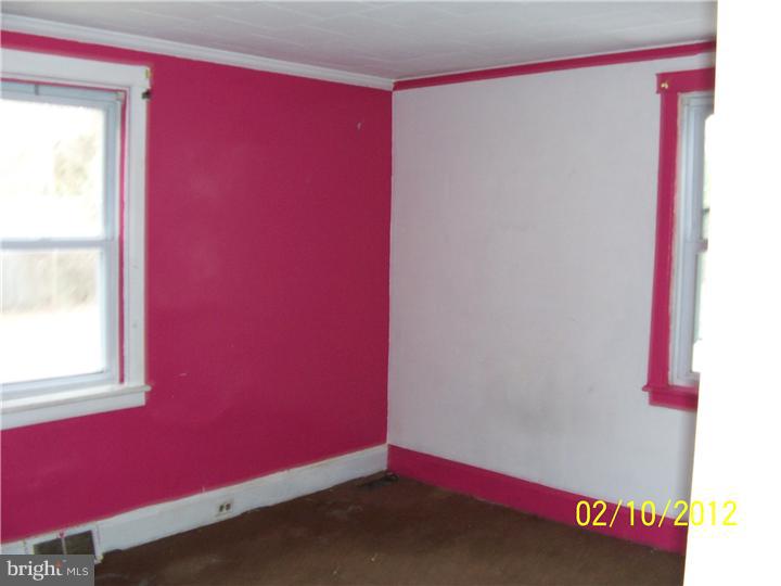 219 Cedarbrook Road Sicklerville, NJ 08081 - Photo 9 of 12
