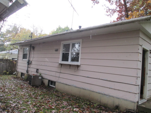 393 Ridge Avenue Crystal Lake, IL 60014 - Photo 20 of 21
