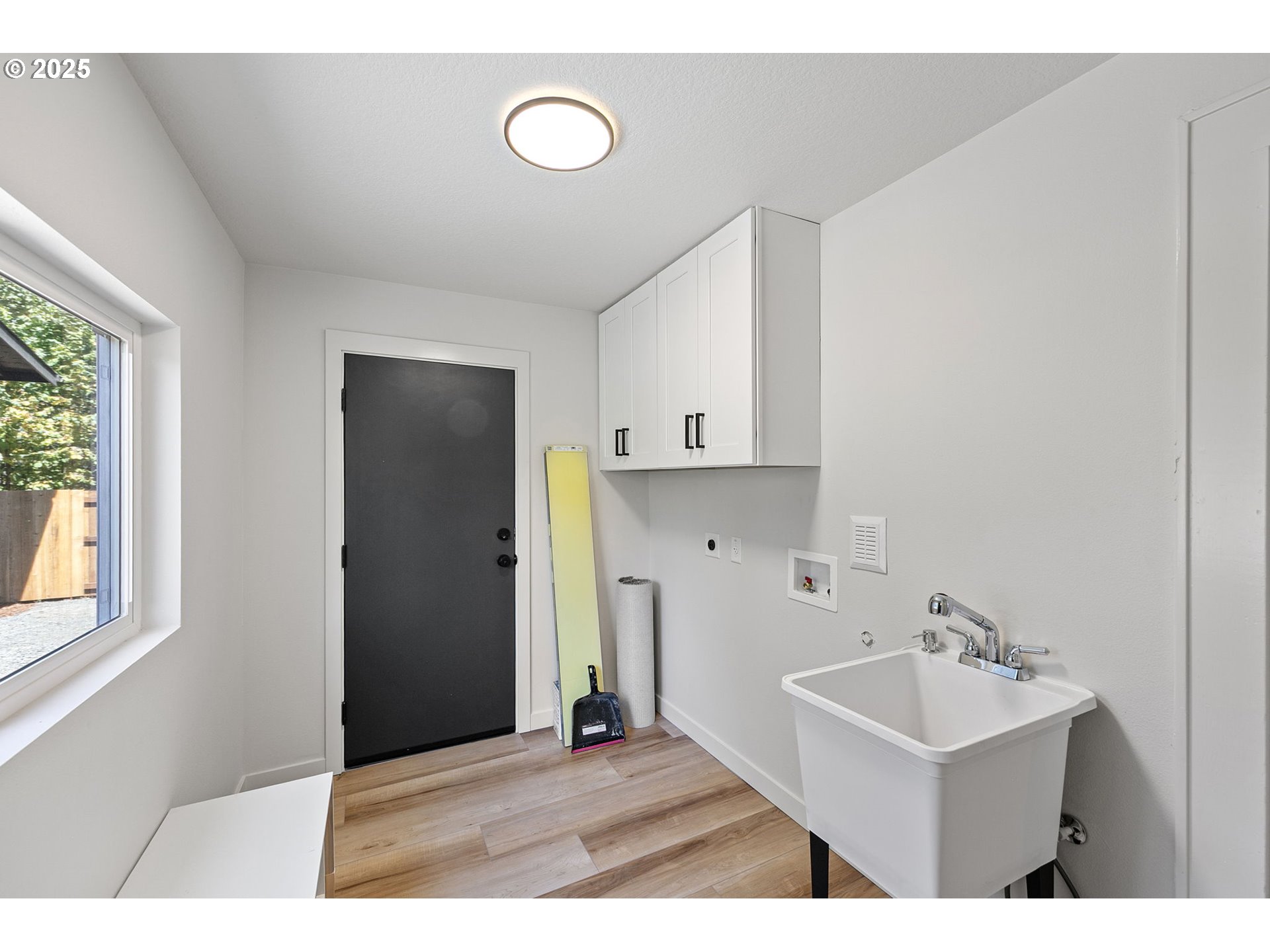 1938 7th Street Springfield, OR 97477 - Photo 21 of 48 a kitchen with a sink and a window