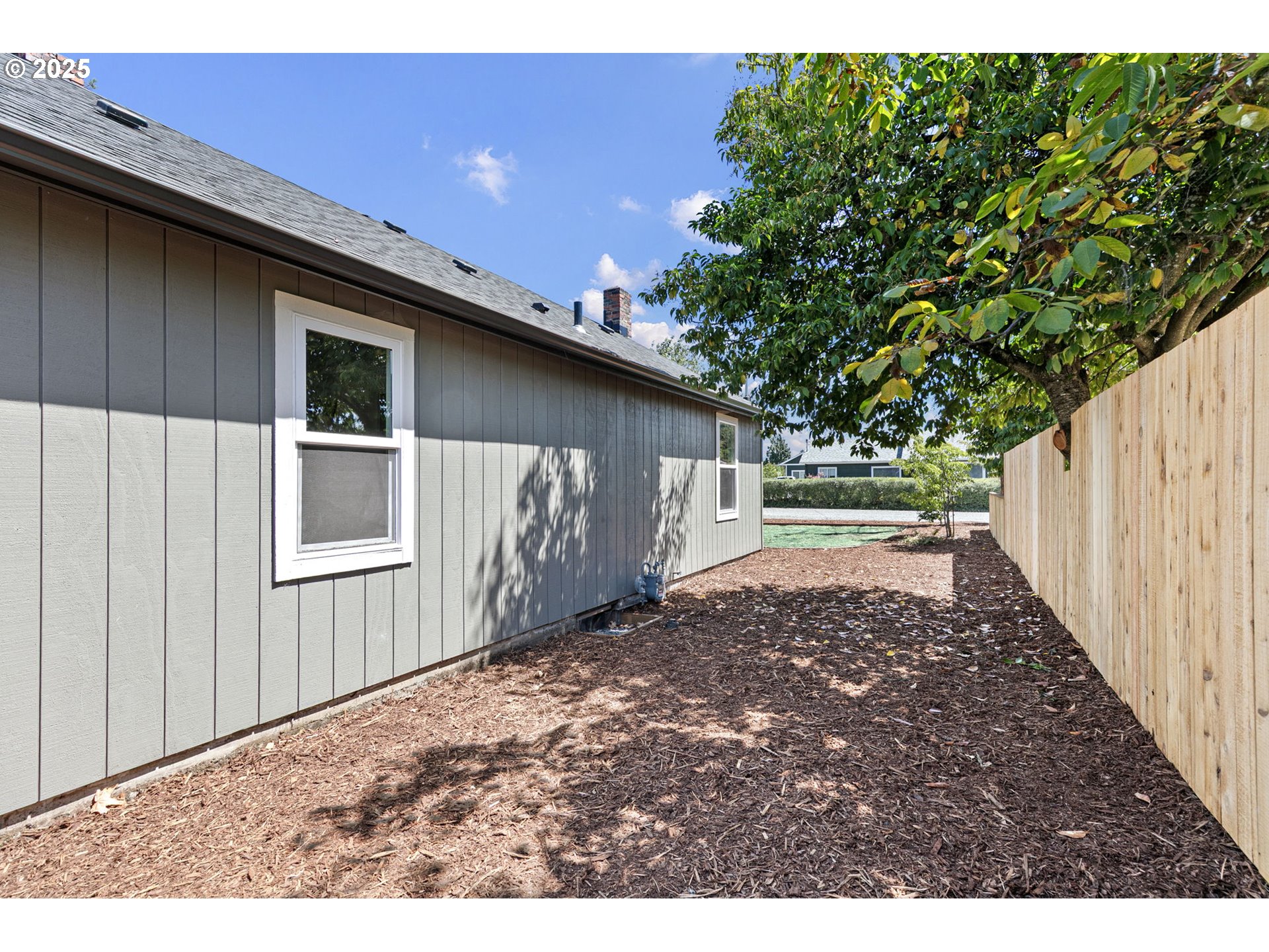 1938 7th Street Springfield, OR 97477 - Photo 46 of 48 a view of outdoor space and yard