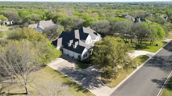 $999,900 | 2034 Oak Glen Drive, McGregor, TX 76657