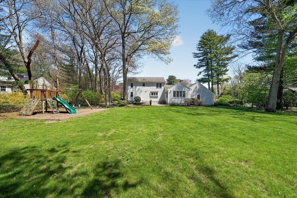 3 Sentinel Road Hingham, MA 02043 - Photo 2 of 37