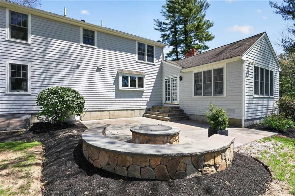 3 Sentinel Road Hingham, MA 02043 - Photo 33 of 37