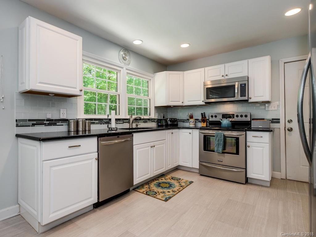9894 Valley Road Indian Land, SC 29707 - Photo 3 of 18 Gallery Image 3