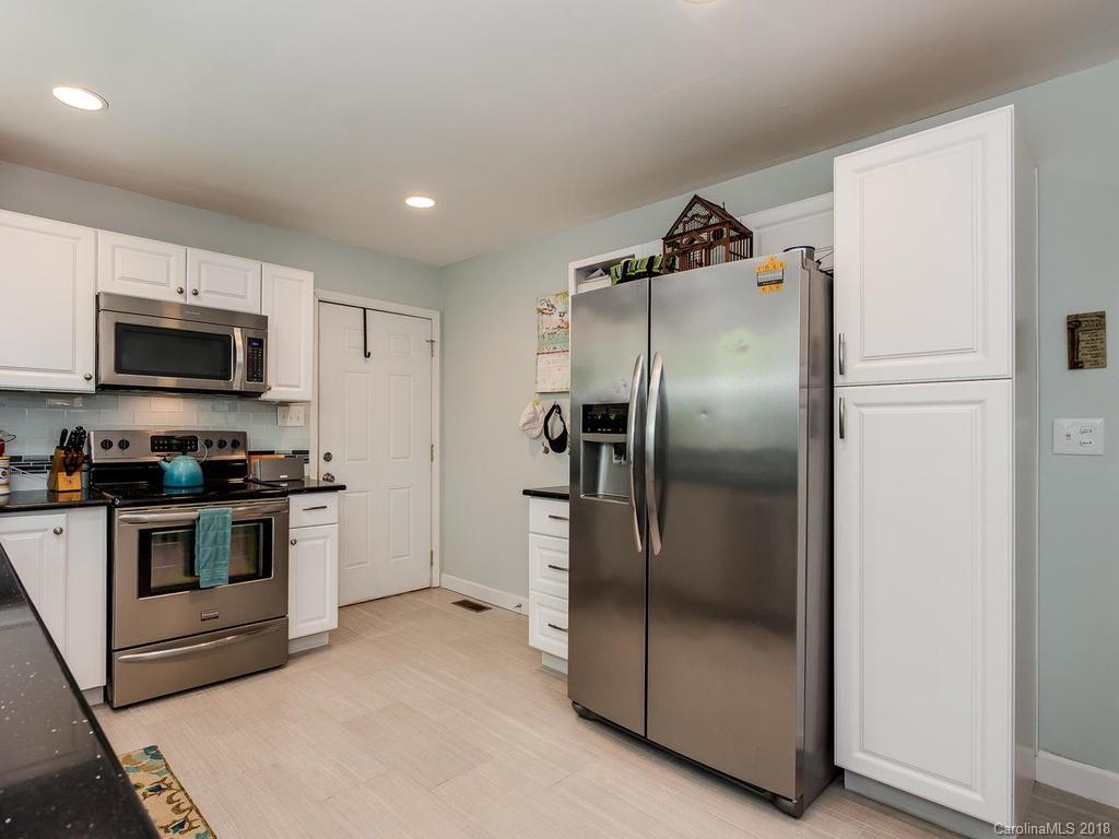 9894 Valley Road Indian Land, SC 29707 - Photo 5 of 18 Gallery Image 5
