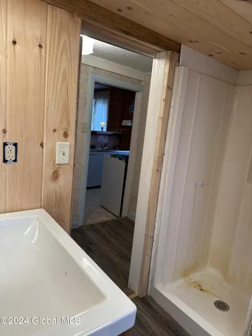 $119,500 | 4 Clark Avenue, Greenfield, NY 12850