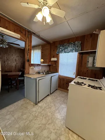 $119,500 | 4 Clark Avenue, Greenfield, NY 12850