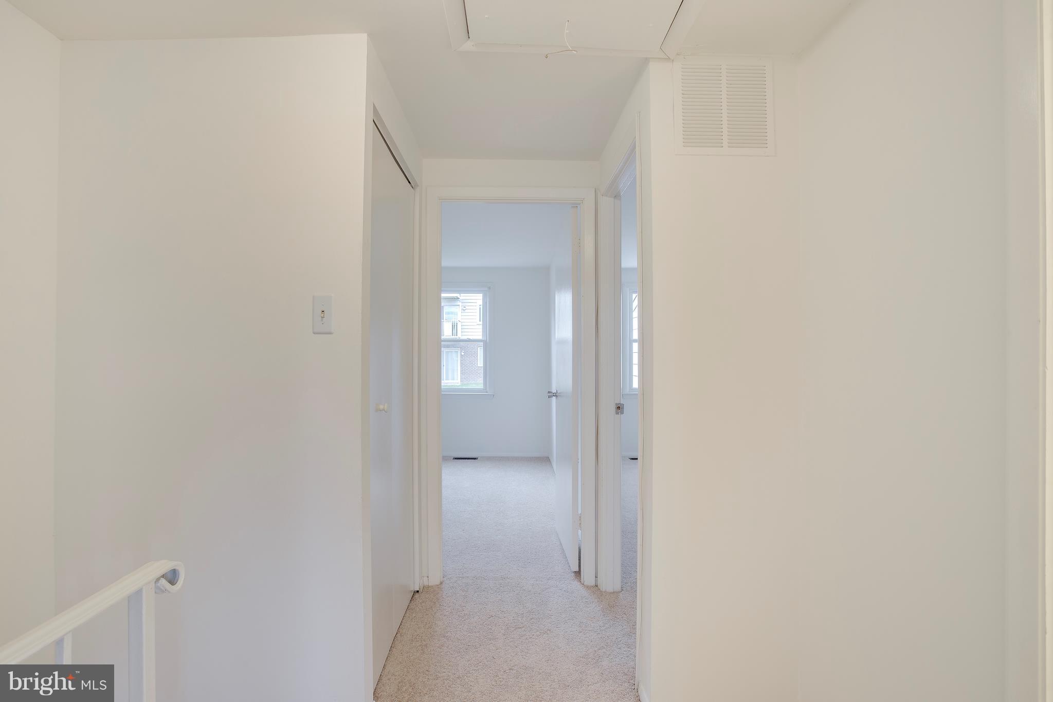16 Colleton Court Baltimore, MD 21236 - Photo 14 of 25 Neutral throughout