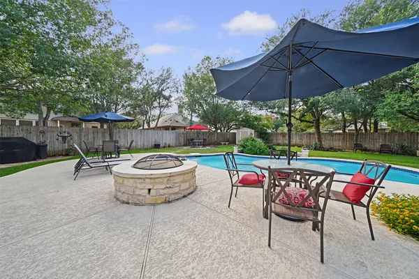 $575,000 | 526 Cullen Boulevard, Buda, TX 78610
