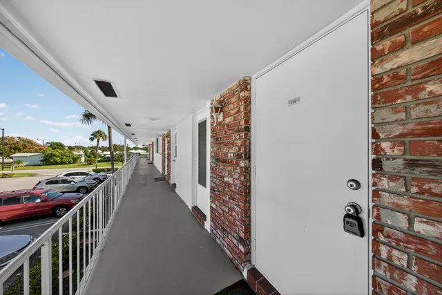 $119,000 | 2551 West Golf Boulevard, Unit 209, Pompano Beach, FL 33064