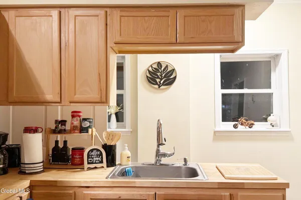 $349,900 | 54 James Street, Albany, NY 12207