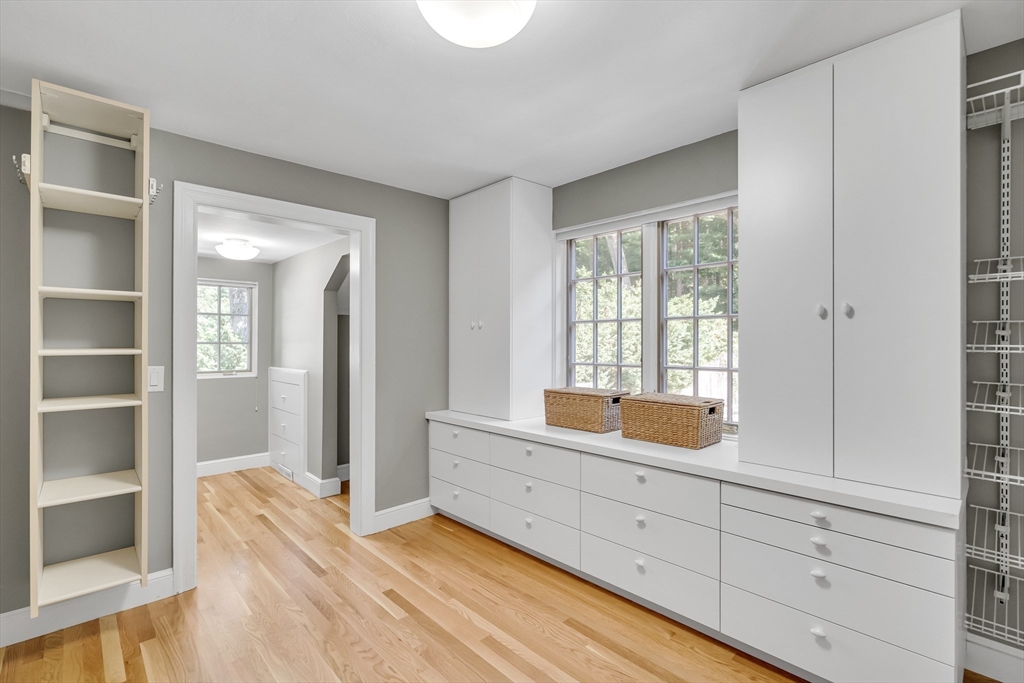 72 Beverly Road Brookline, MA 02467 - Photo 26 of 42 Gallery Image 26