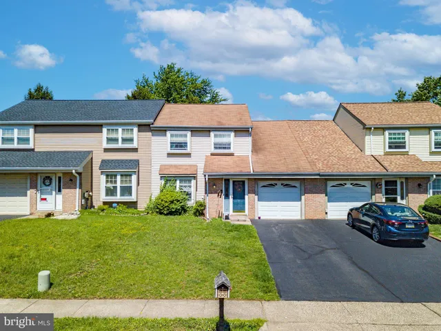 $412,000 | 4 Beaver Hill Road, Horsham, PA 19044