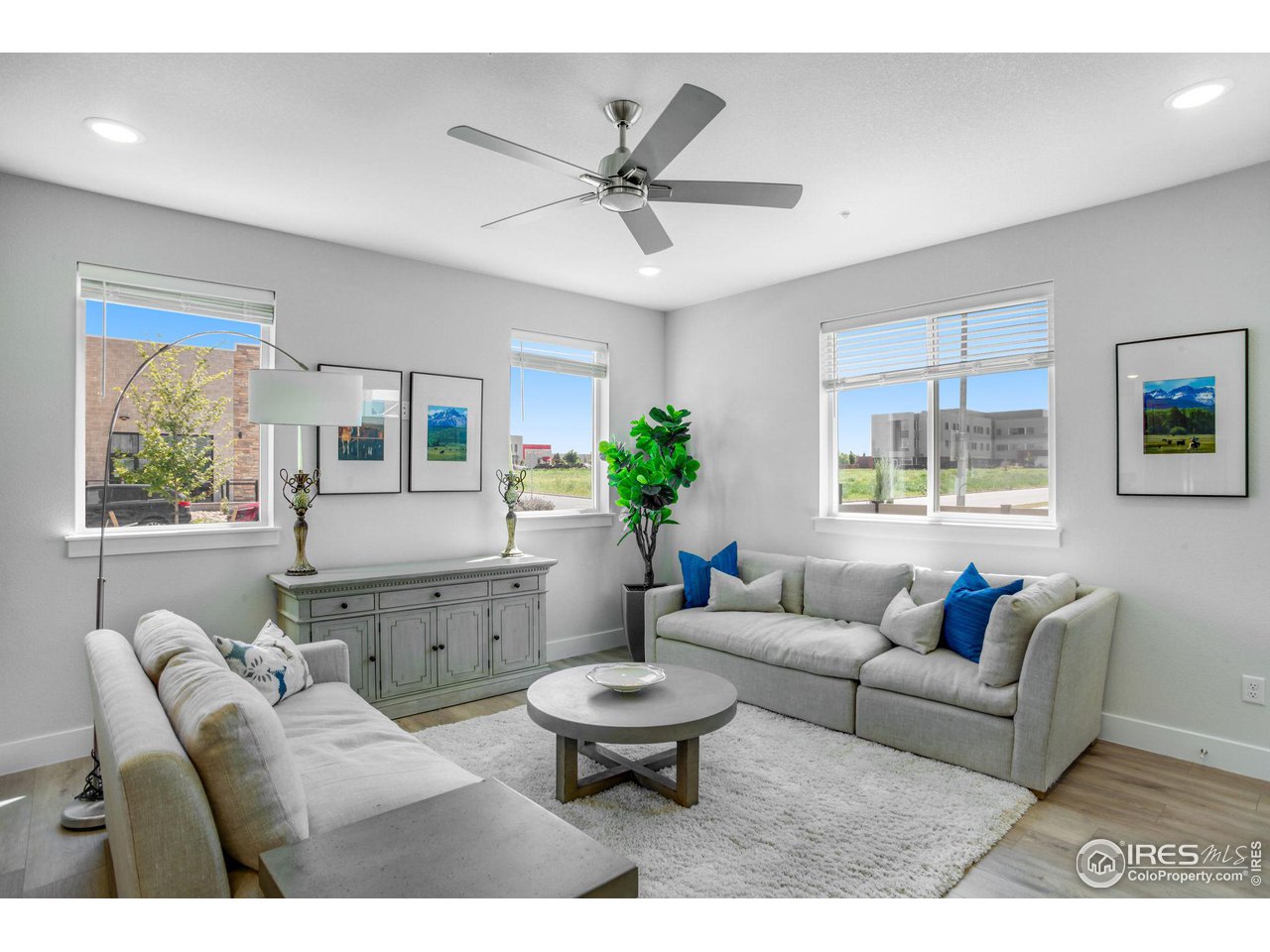 4125 24th Street Road, Unit 23 Greeley, CO 80634 - Photo 14 of 23 Living Room