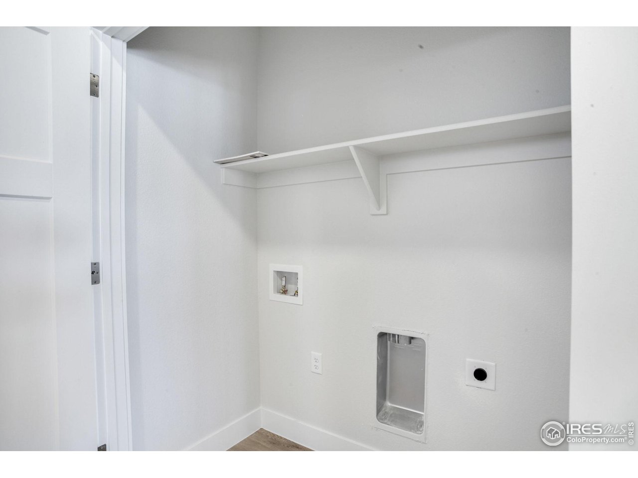 4125 24th Street Road, Unit 23 Greeley, CO 80634 - Photo 22 of 23 Laundry room