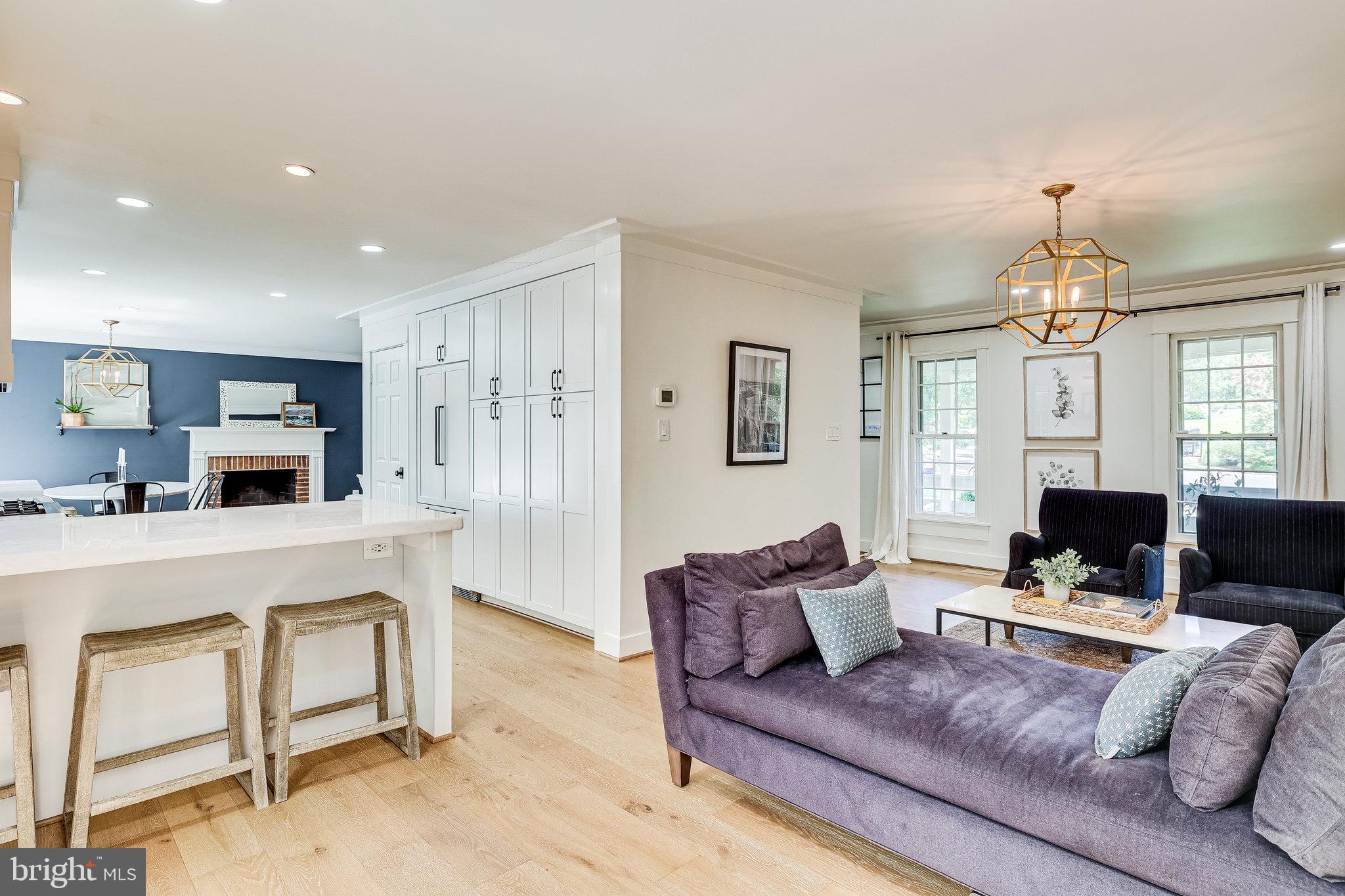 11696 Stockbridge Lane Reston, VA 20194 - Photo 13 of 76 living room/kitchen