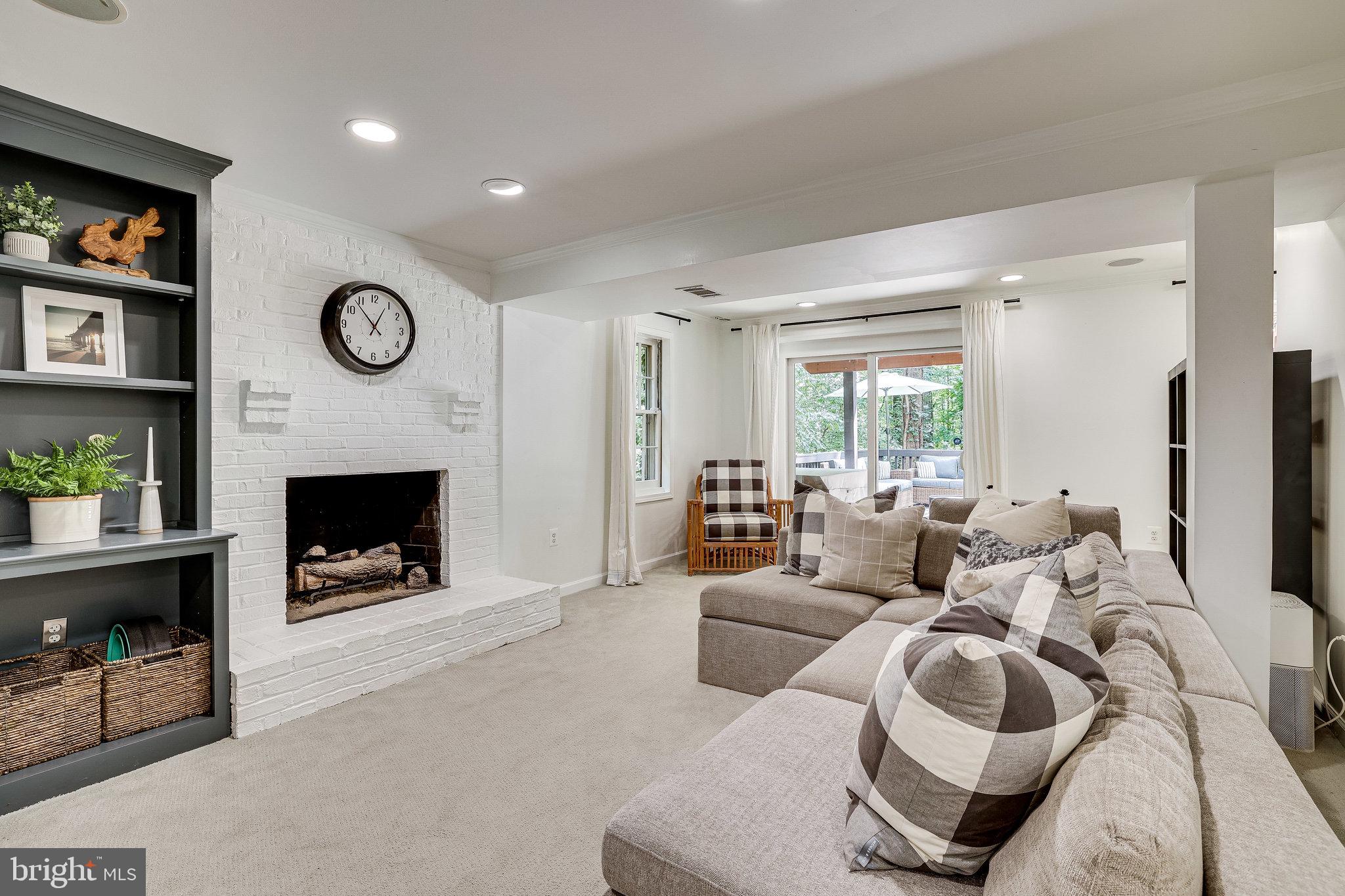 11696 Stockbridge Lane Reston, VA 20194 - Photo 52 of 76 lower level / fireplace #3