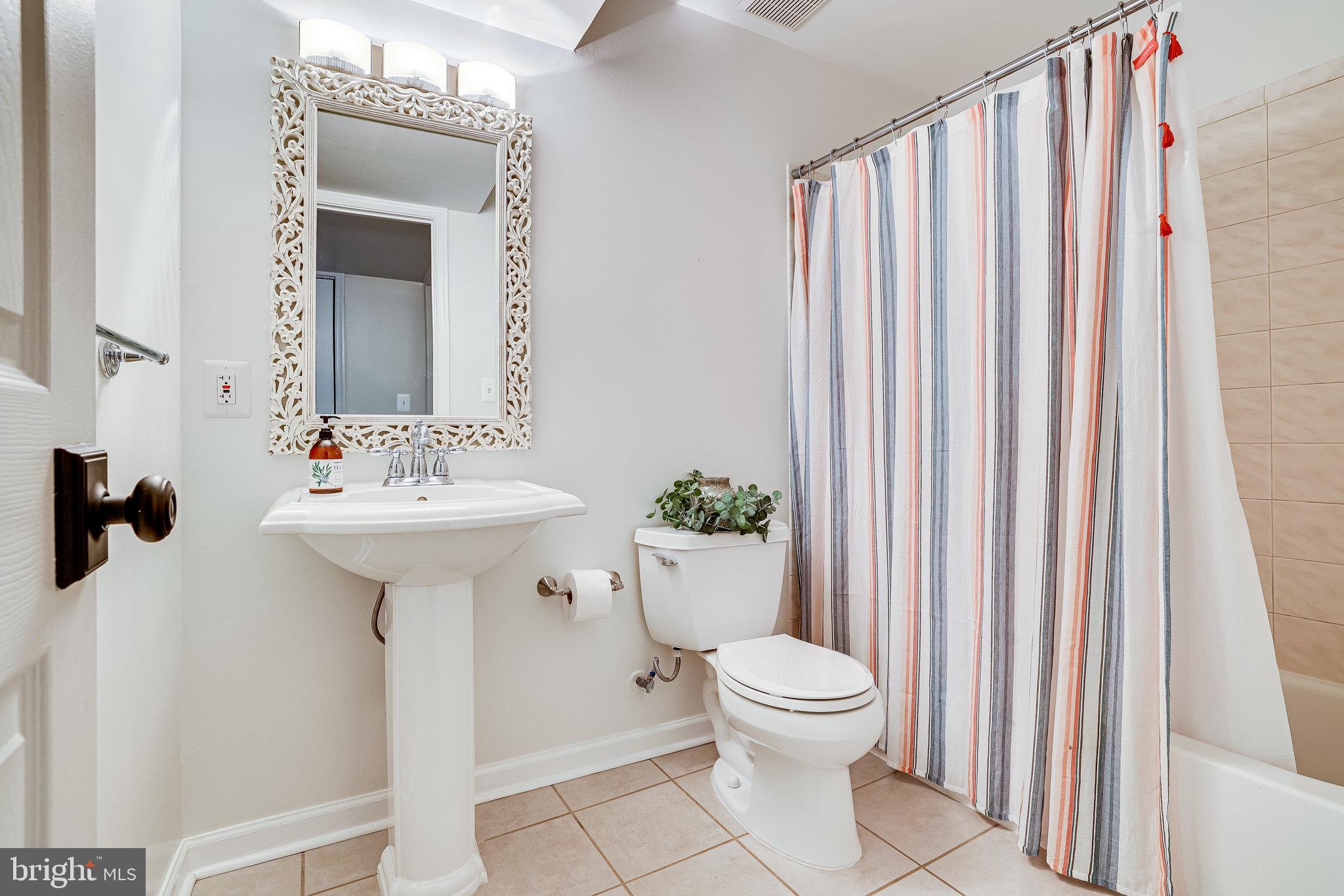 11696 Stockbridge Lane Reston, VA 20194 - Photo 61 of 76 lower level full bathroom