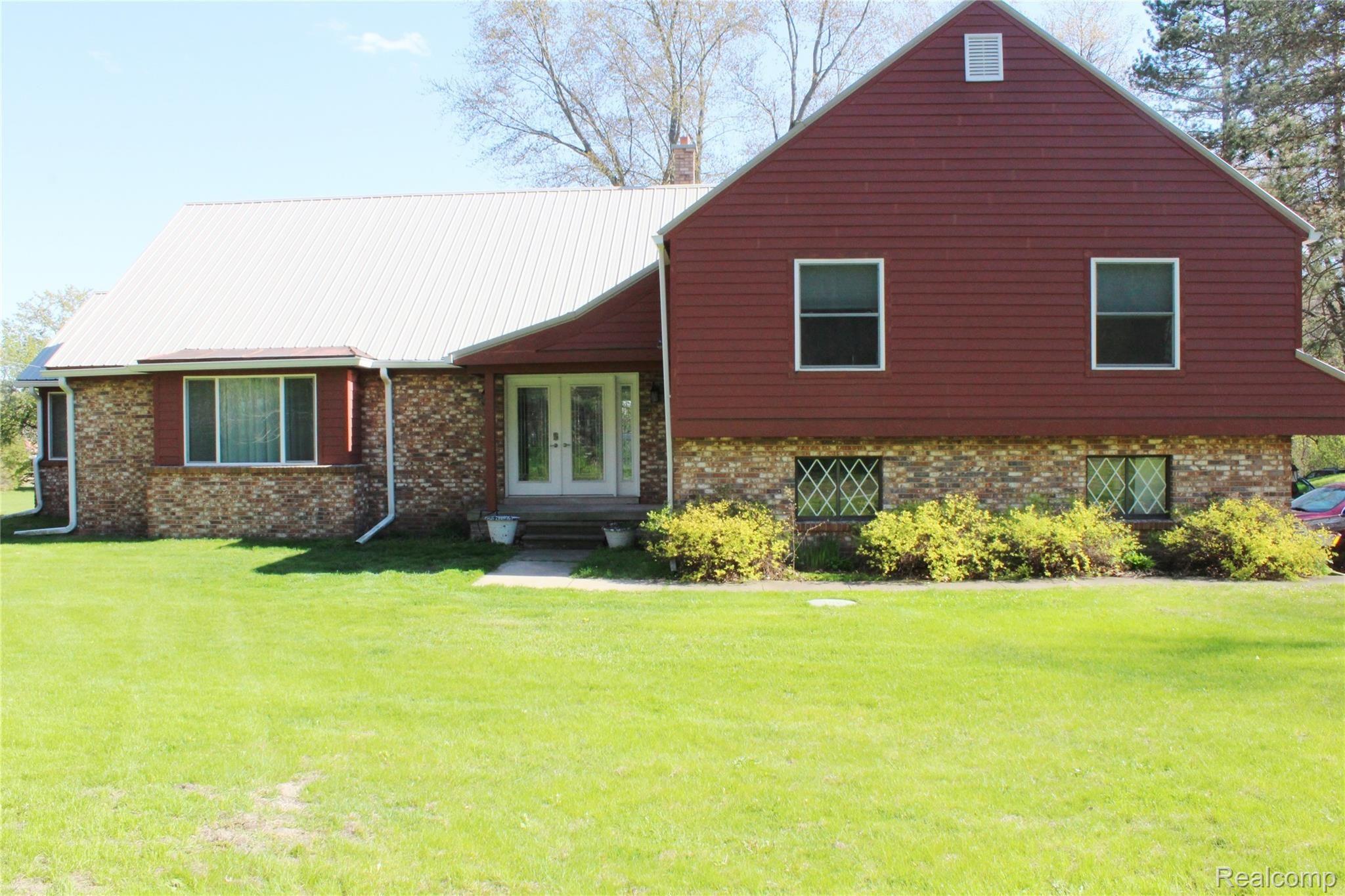 9170 Bennett Lake Road Fenton, MI 48430 - Photo 77 of 79 IMG_3960.JPG