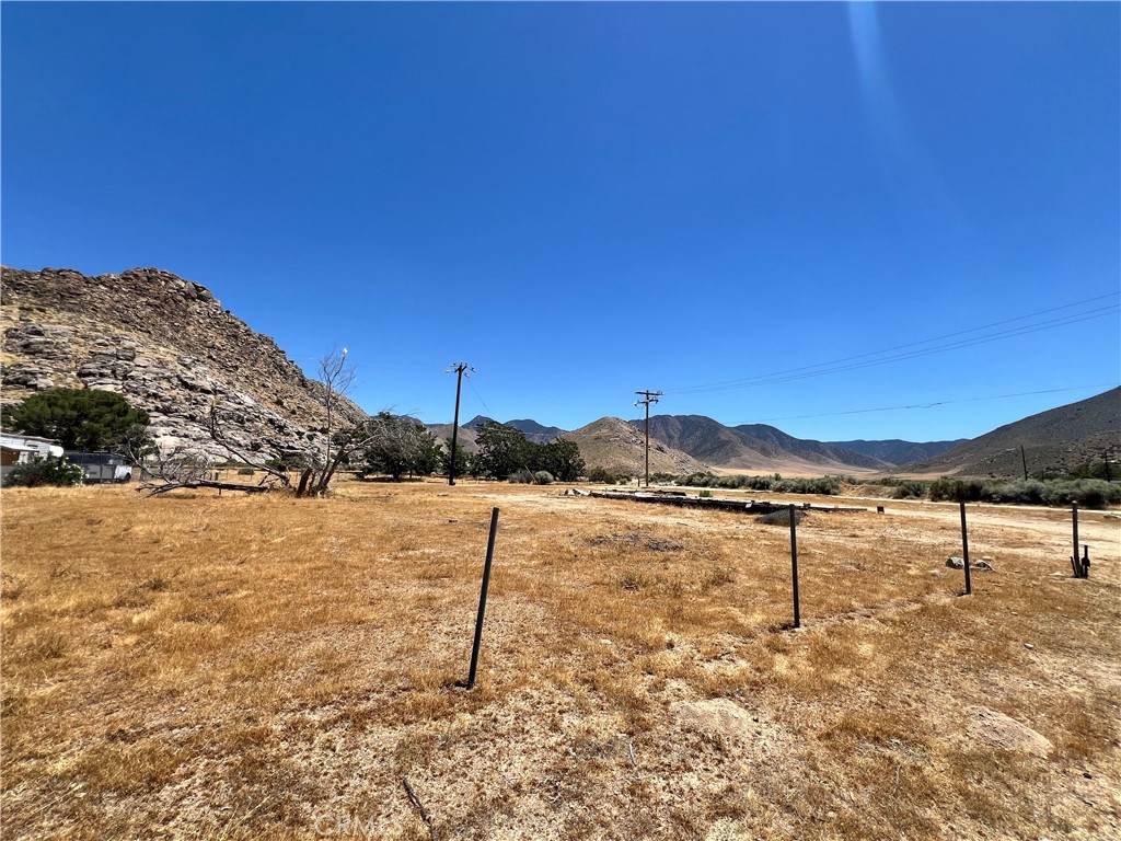 8136 Rocky Hill Road Onyx, CA 93255 - Photo 1 of 11