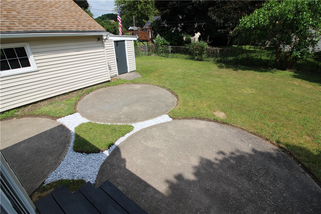 76 Elwood Drive Rochester, NY 14616 - Photo 12 of 30