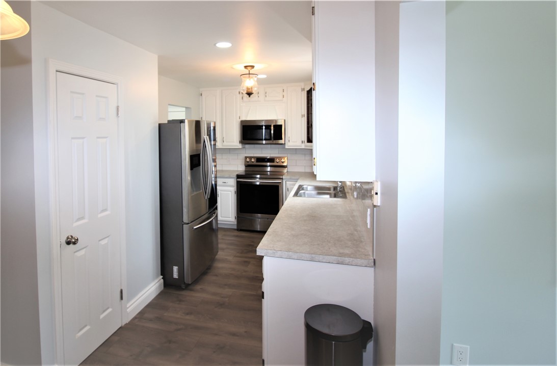 76 Elwood Drive Rochester, NY 14616 - Photo 13 of 30