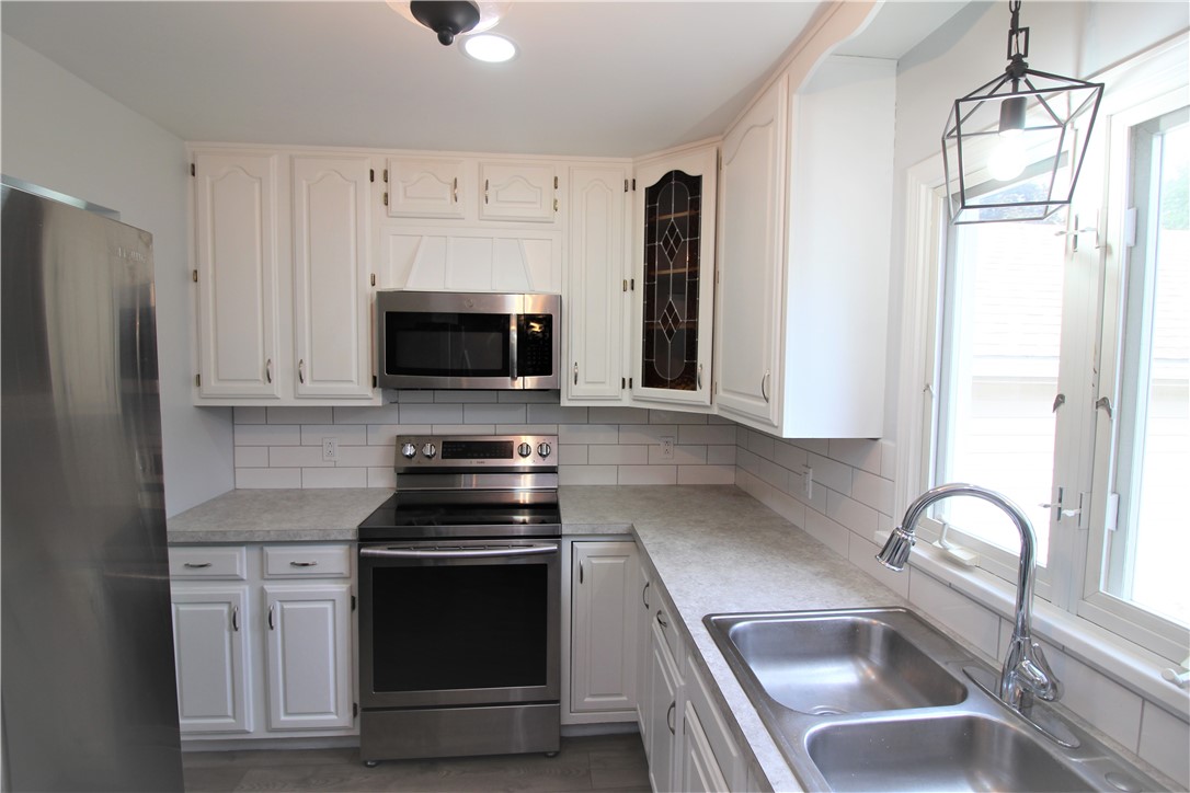 76 Elwood Drive Rochester, NY 14616 - Photo 8 of 30