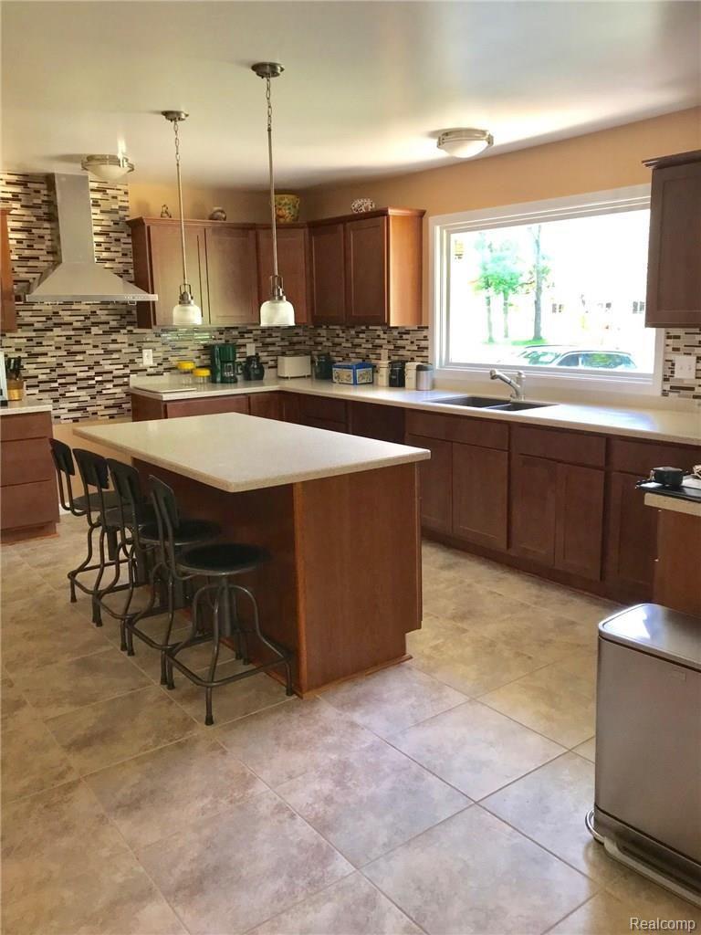18893 Haggerty Road Belleville, MI 48111 - Photo 9 of 44 Haggerty Kitchen View 2.jpg