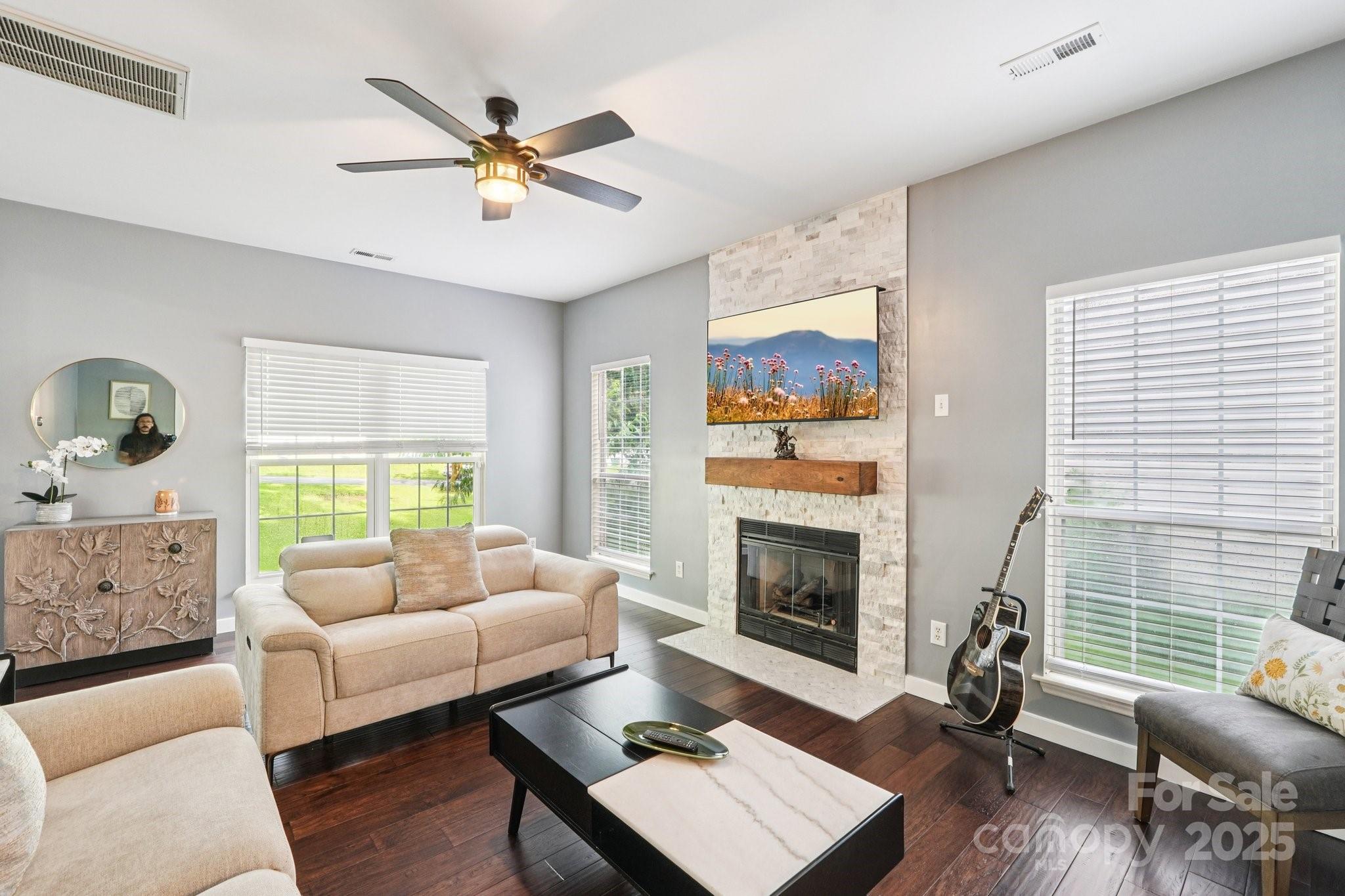 8618 Sam Dee Road Charlotte, NC 28215 - Photo 13 of 48 Gallery Image 13