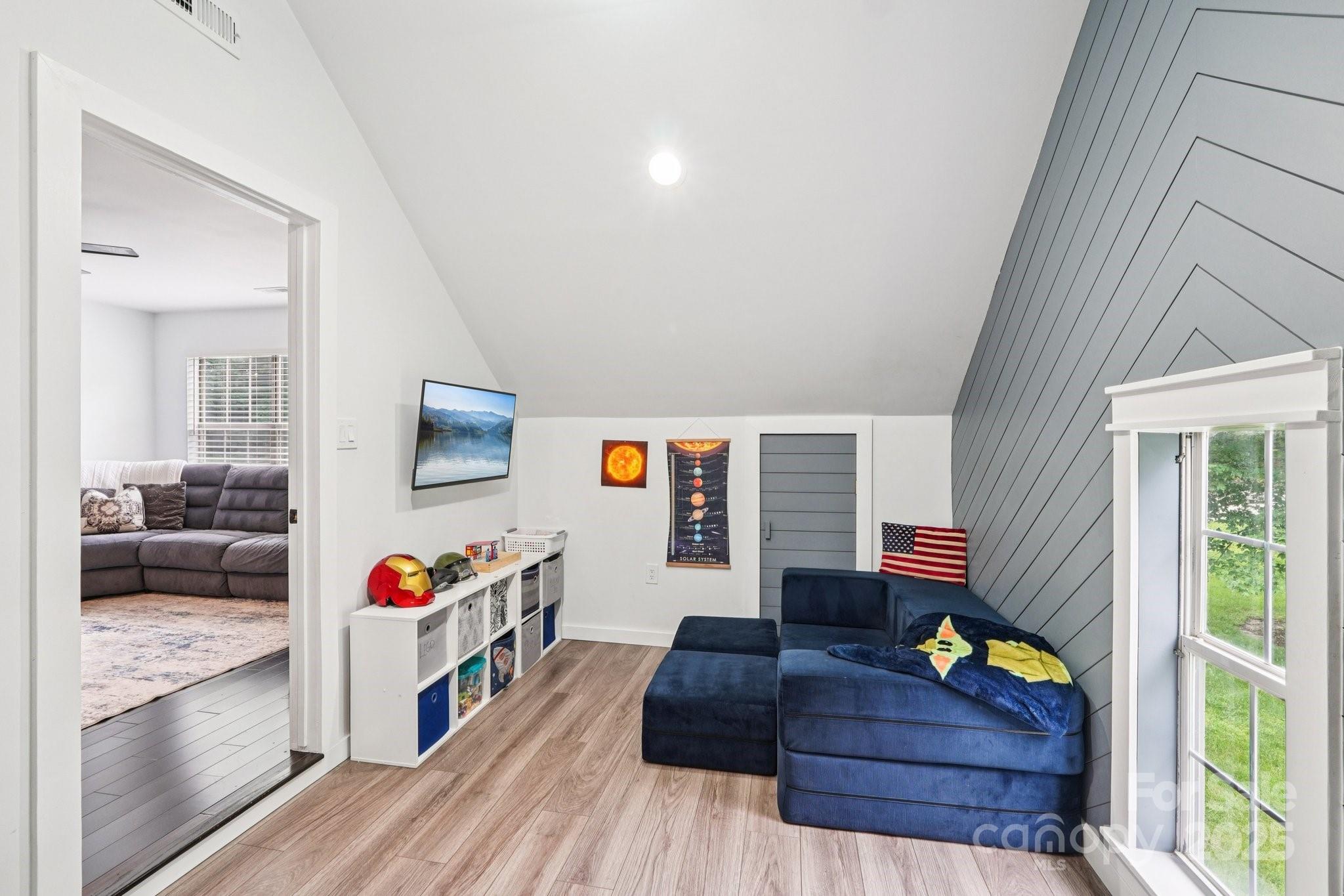 8618 Sam Dee Road Charlotte, NC 28215 - Photo 28 of 48 Gallery Image 28
