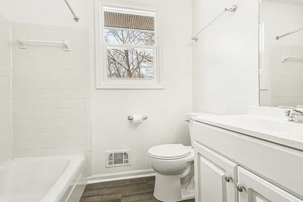 $443,421 | 10809 North 12th Street, Plainwell, MI 49080