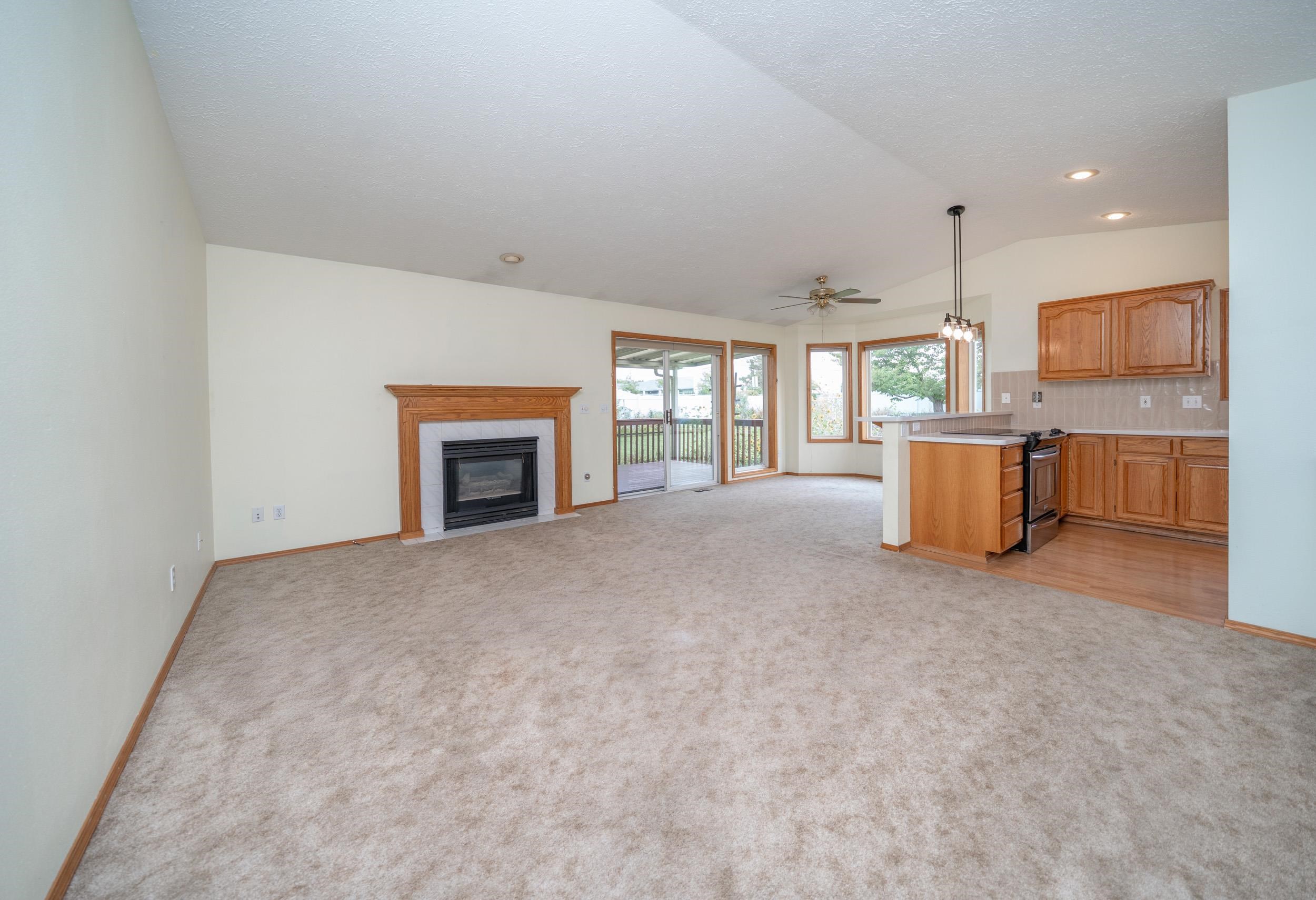 15425 East 19th Lane Spokane Valley, WA 99037 - Photo 4 of 50