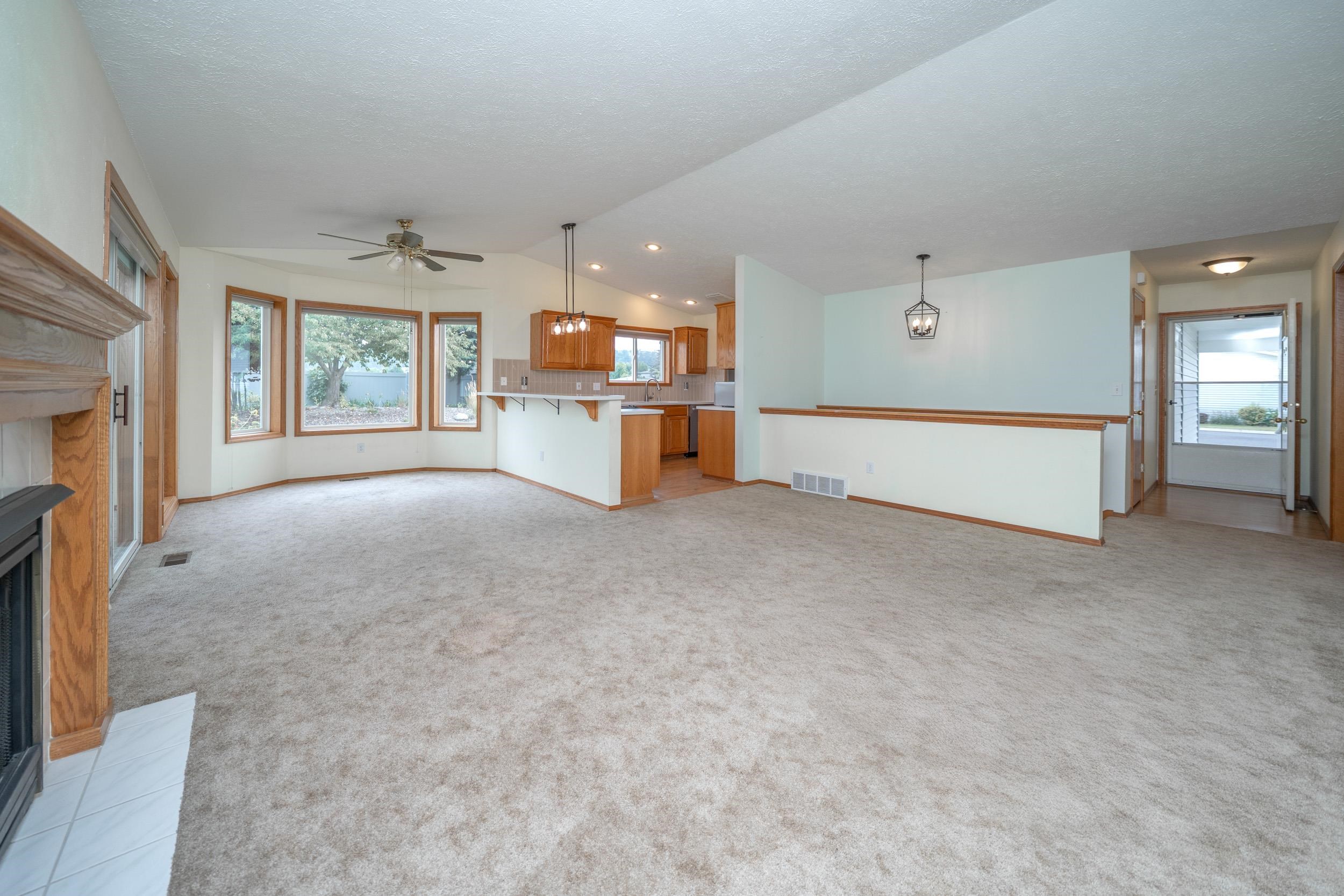 15425 East 19th Lane Spokane Valley, WA 99037 - Photo 6 of 50
