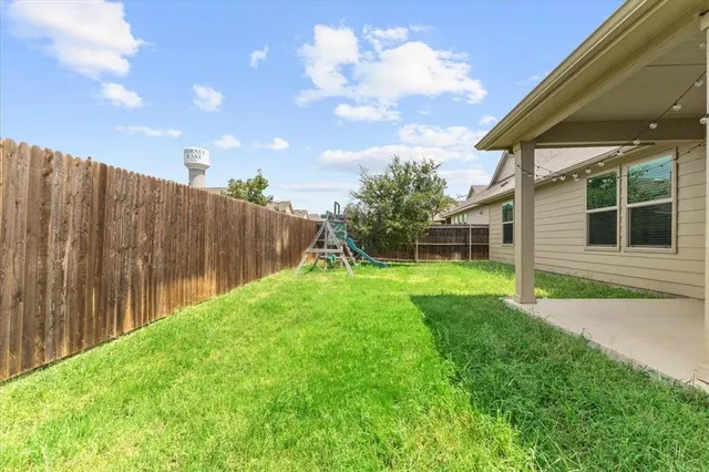 $2,450 | 2408 Buchanan Lane, Forney, TX 75126
