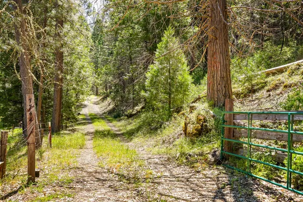 $659,000 | 7698 Swiss Ranch Road, Mountain Ranch, CA 95246