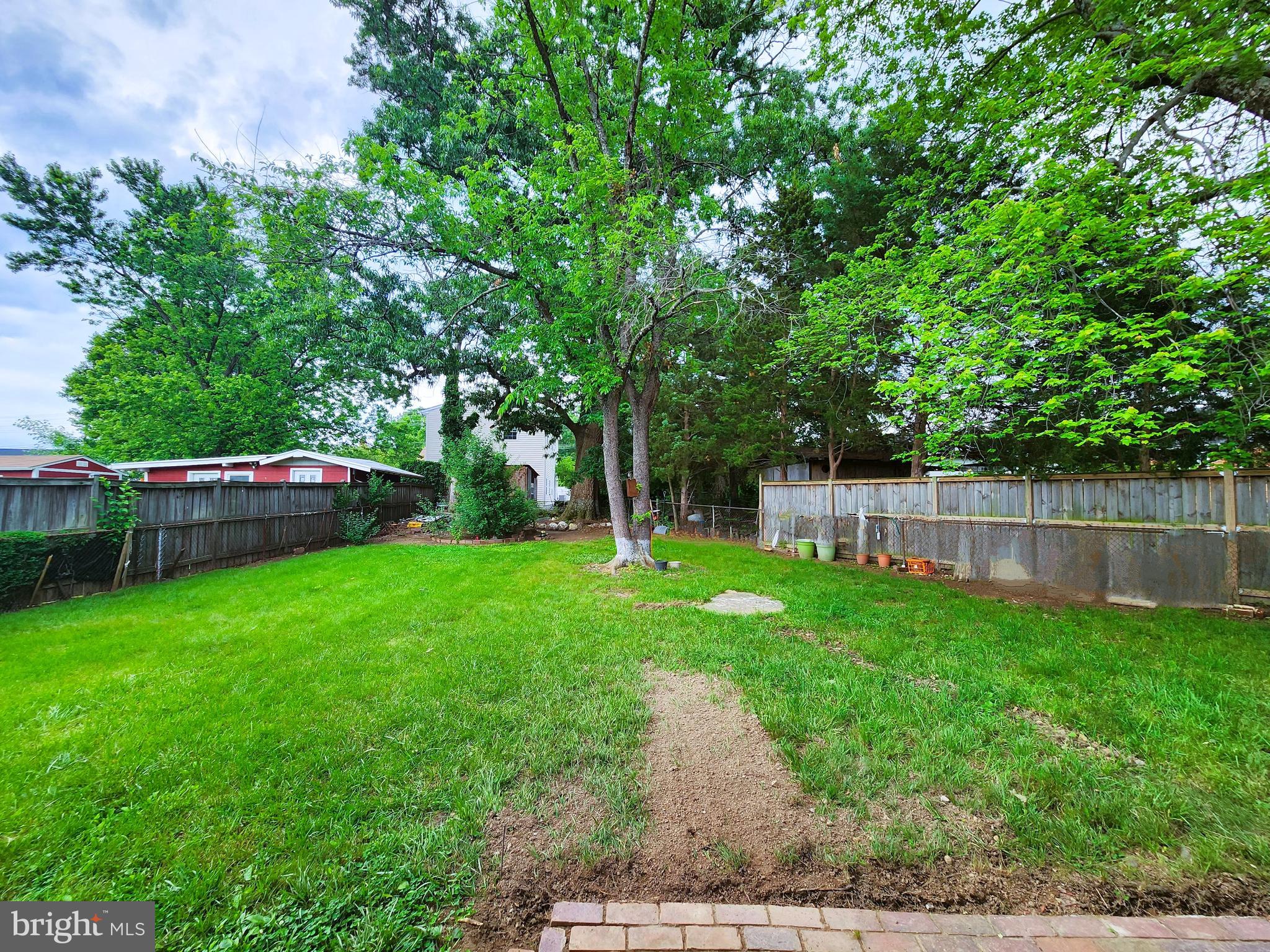 6029 Amherst Avenue Springfield, VA 22150 - Photo 10 of 12 Gallery Image 10
