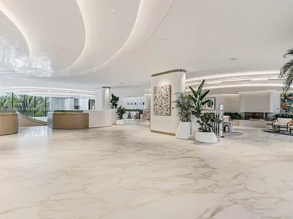 $2,899,000 | 900 North Ocean Boulevard, Unit 1004, Pompano Beach, FL 33062