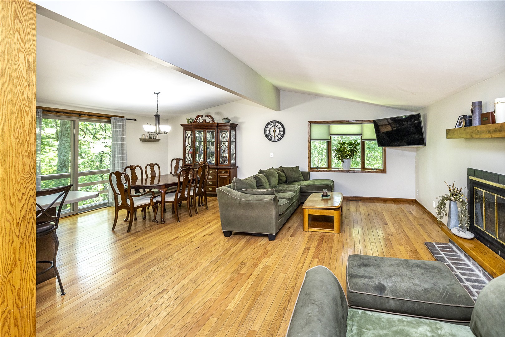W11421 Spaulding Road Black River Falls, WI 54615 - Photo 5 of 21