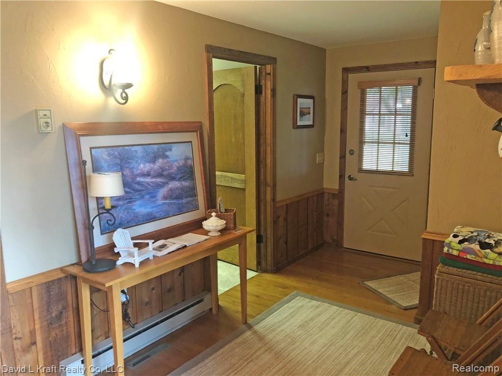 4726 Port Austin Road Caseville, MI 48725 - Photo 12 of 32 4726PtAustinEntry2.jpg