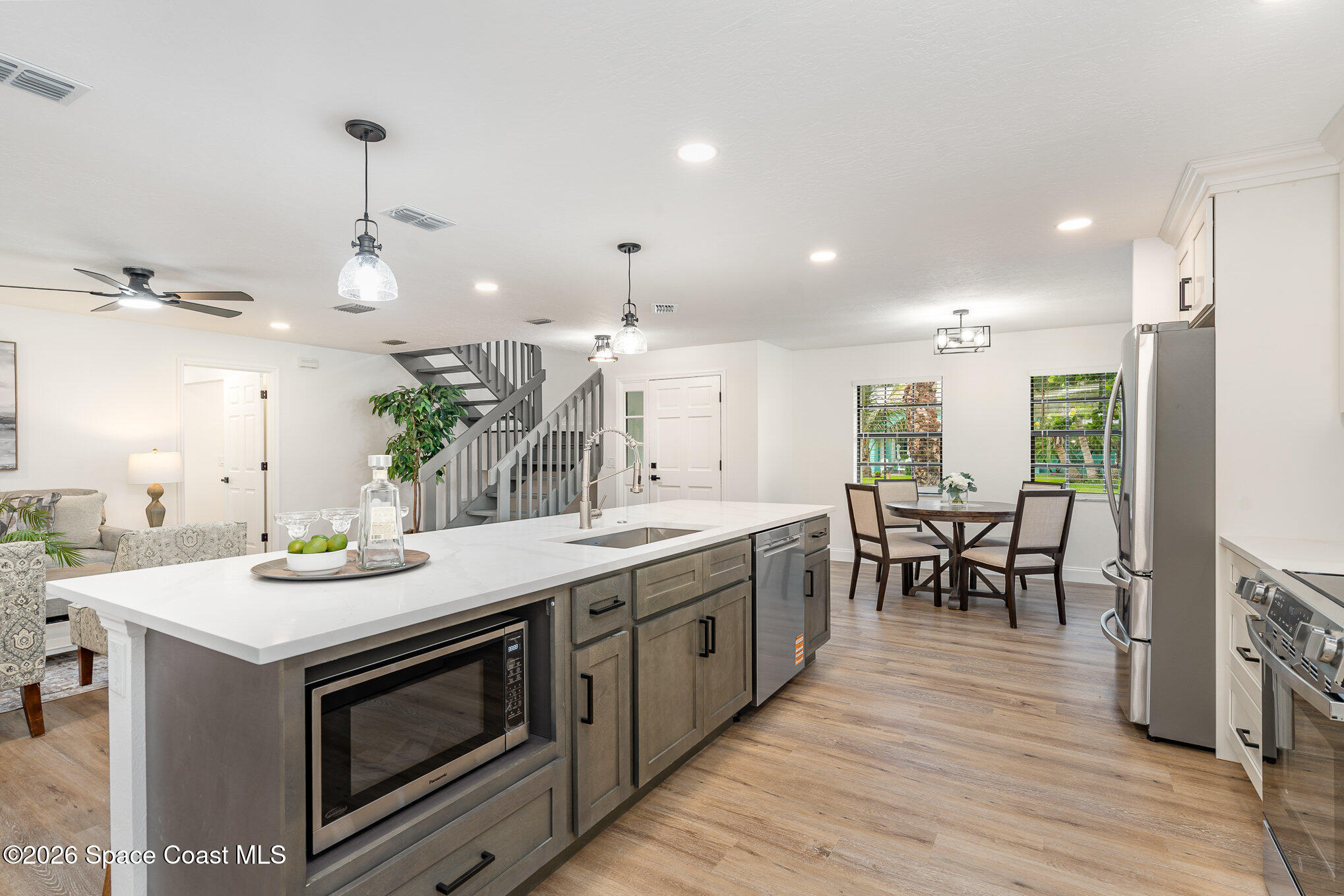 362 Nikomas Way Melbourne Beach, FL 32951 - Photo 7 of 30 008_dsc07454-edit_158