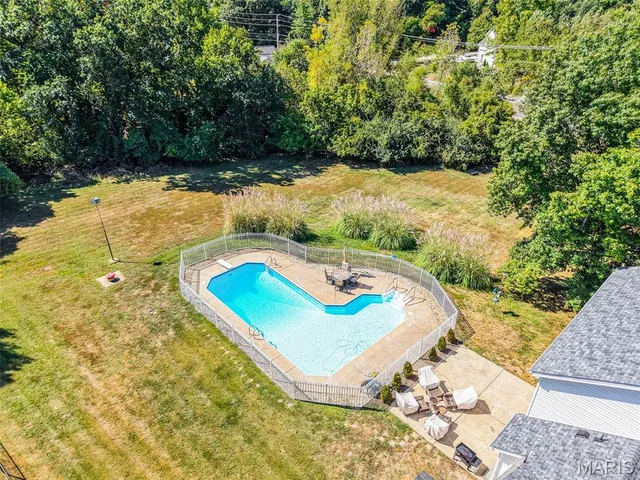 $499,900 | 2 Salvation Ridge Court, Fenton, MO 63026