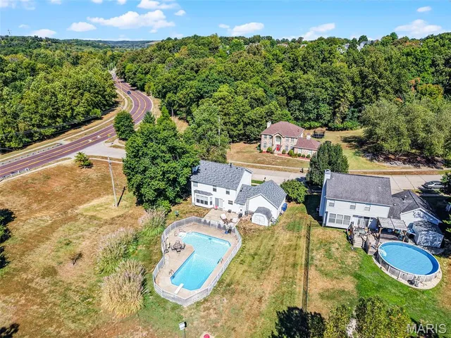 $499,900 | 2 Salvation Ridge Court, Fenton, MO 63026