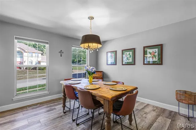 $499,900 | 2 Salvation Ridge Court, Fenton, MO 63026