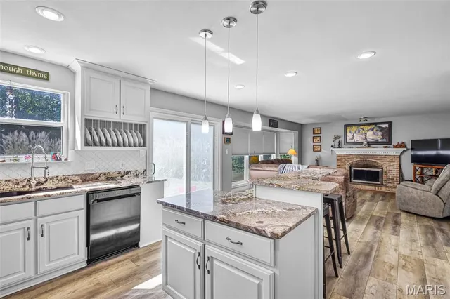 $499,900 | 2 Salvation Ridge Court, Fenton, MO 63026