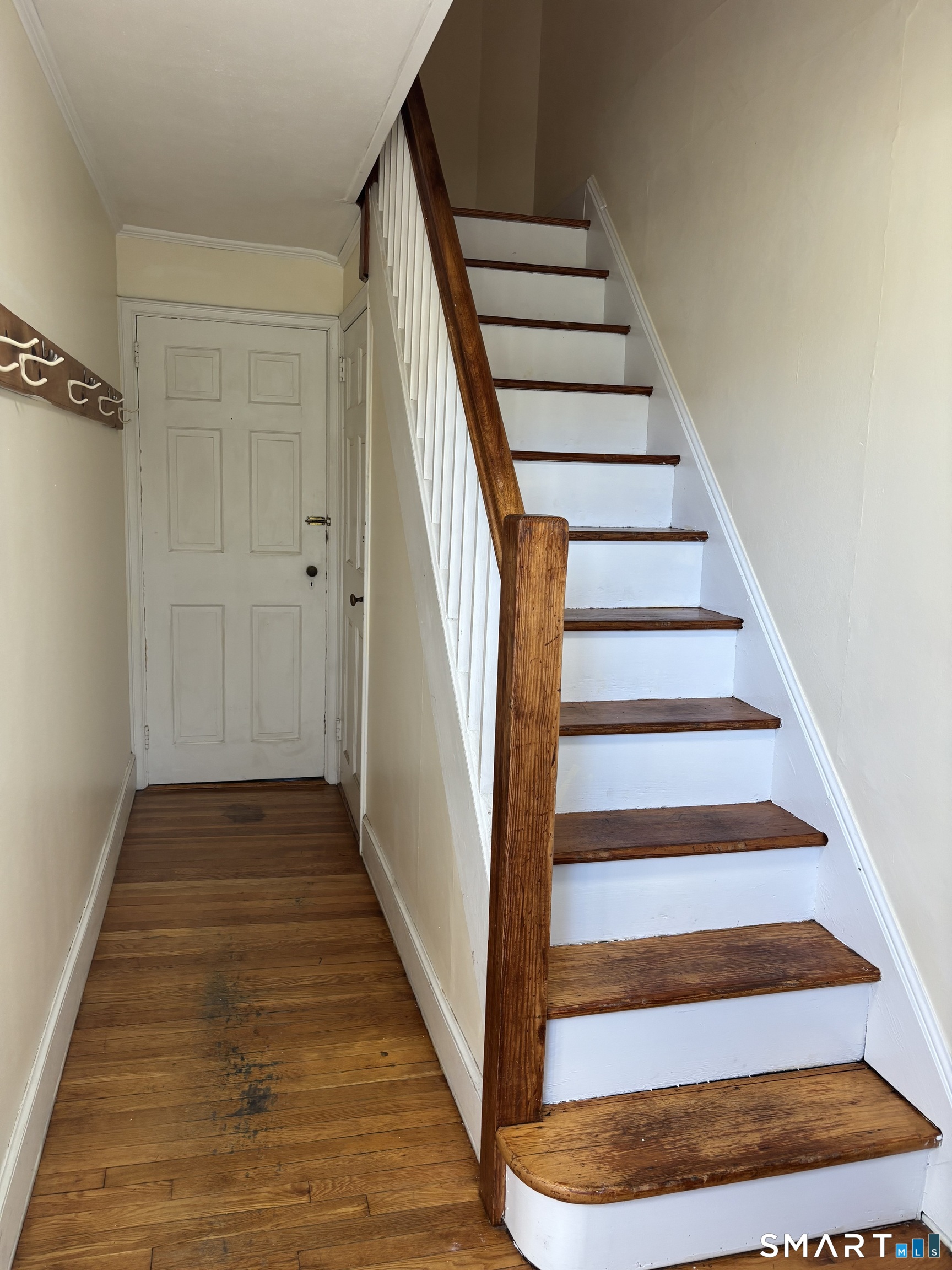 119 Old Boston Post Road Old Saybrook, CT 06475 - Photo 4 of 17 Front Entry Area Where you can Hang Your Coat before walking to the 2nd Floor.
