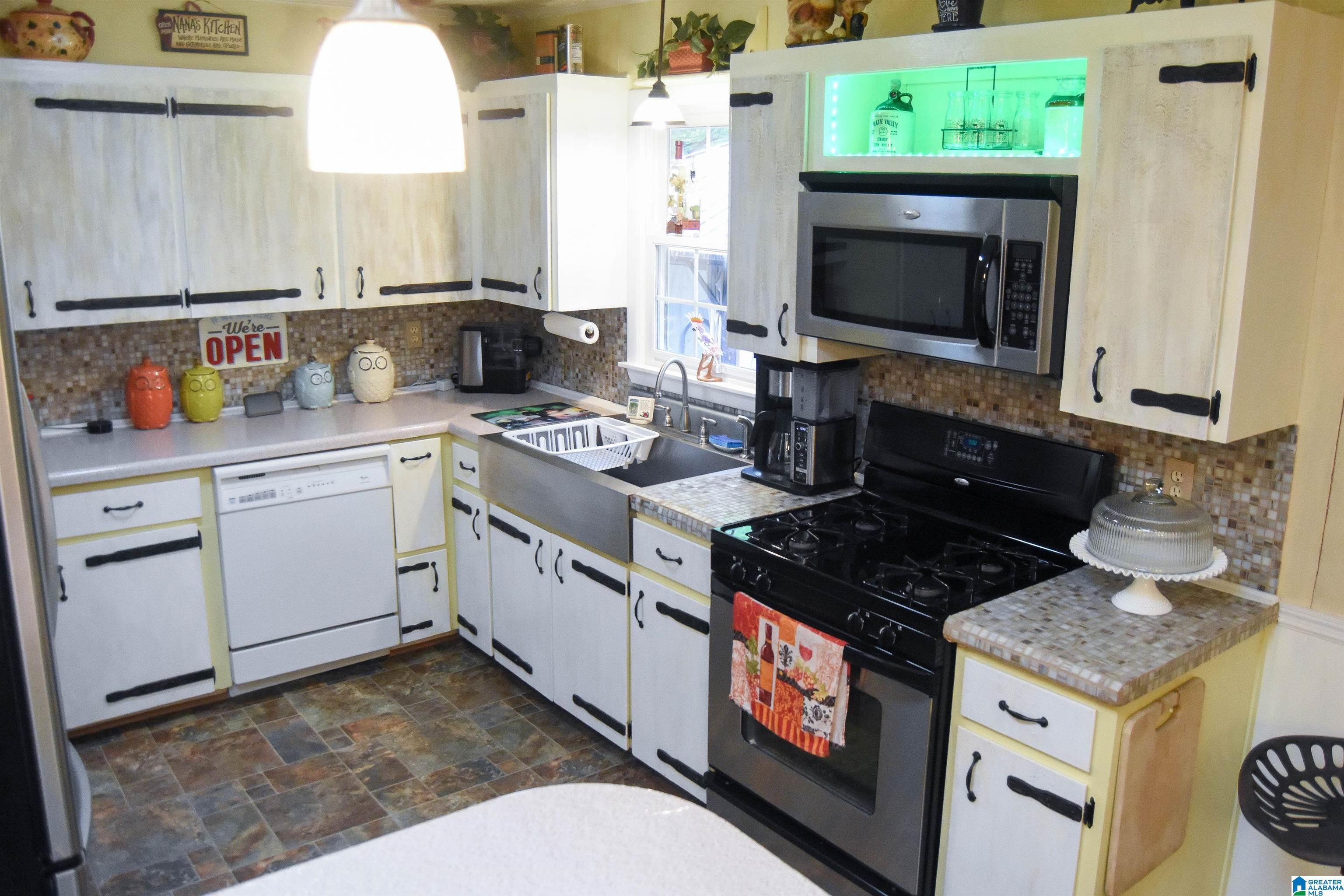 3908 Cloverdale Road Anniston, AL 36207 - Photo 13 of 50 Gallery Image 13