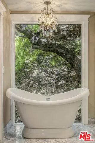 $4,995,000 | 1857 Benedict Canyon Drive, Beverly Hills, CA 90210