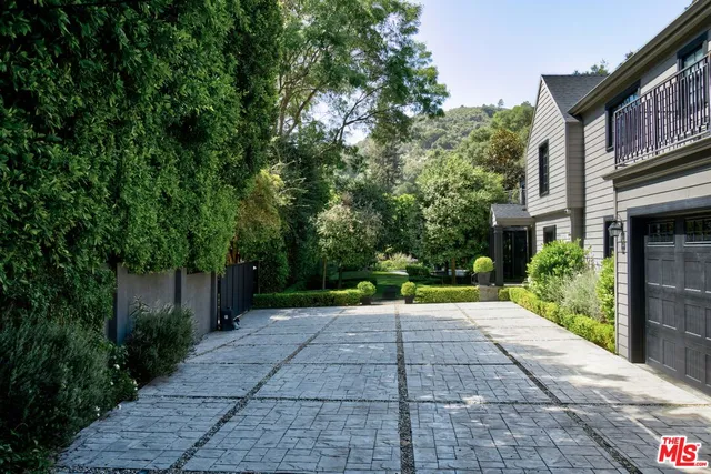 $4,995,000 | 1857 Benedict Canyon Drive, Beverly Hills, CA 90210