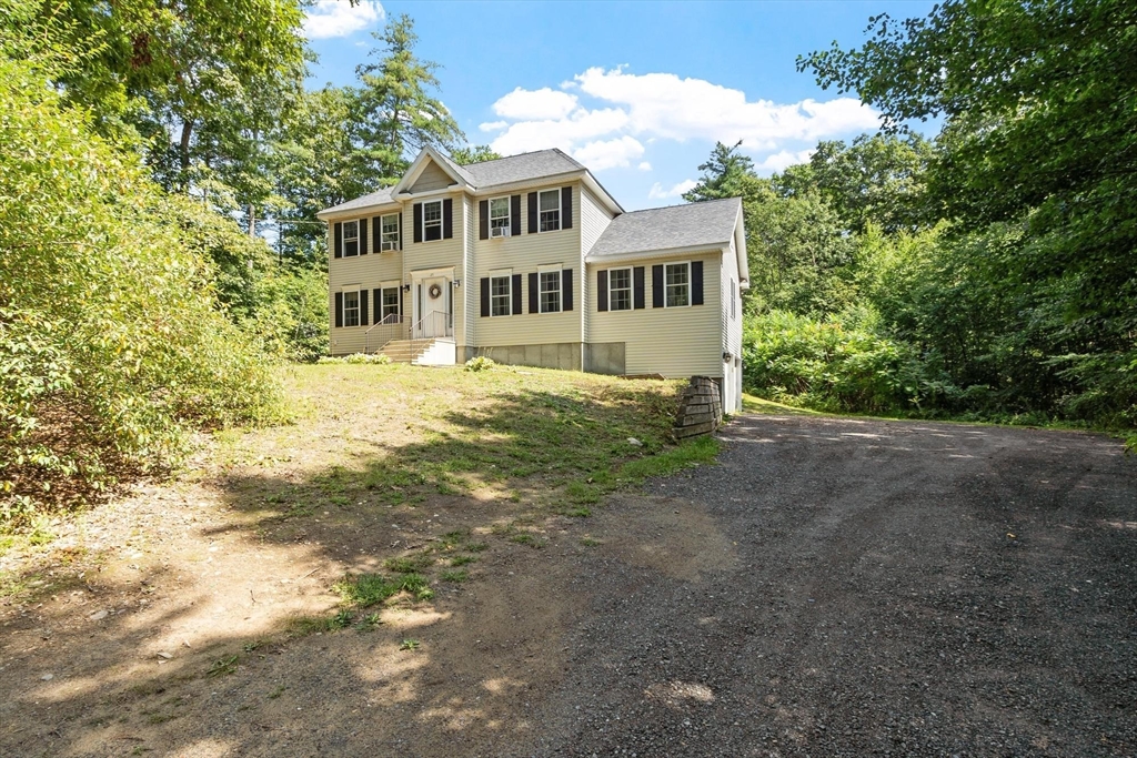 25 Williamsville Road Phillipston, MA 01331 - Photo 3 of 39 Gallery Image 3